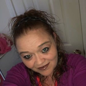 Meet your Posher, Annette